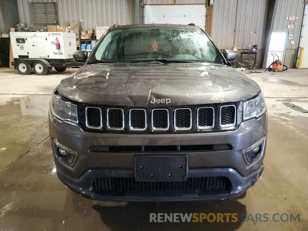 5 Photograph of a damaged car 3C4NJDBB5LT139931 JEEP COMPASS 2020