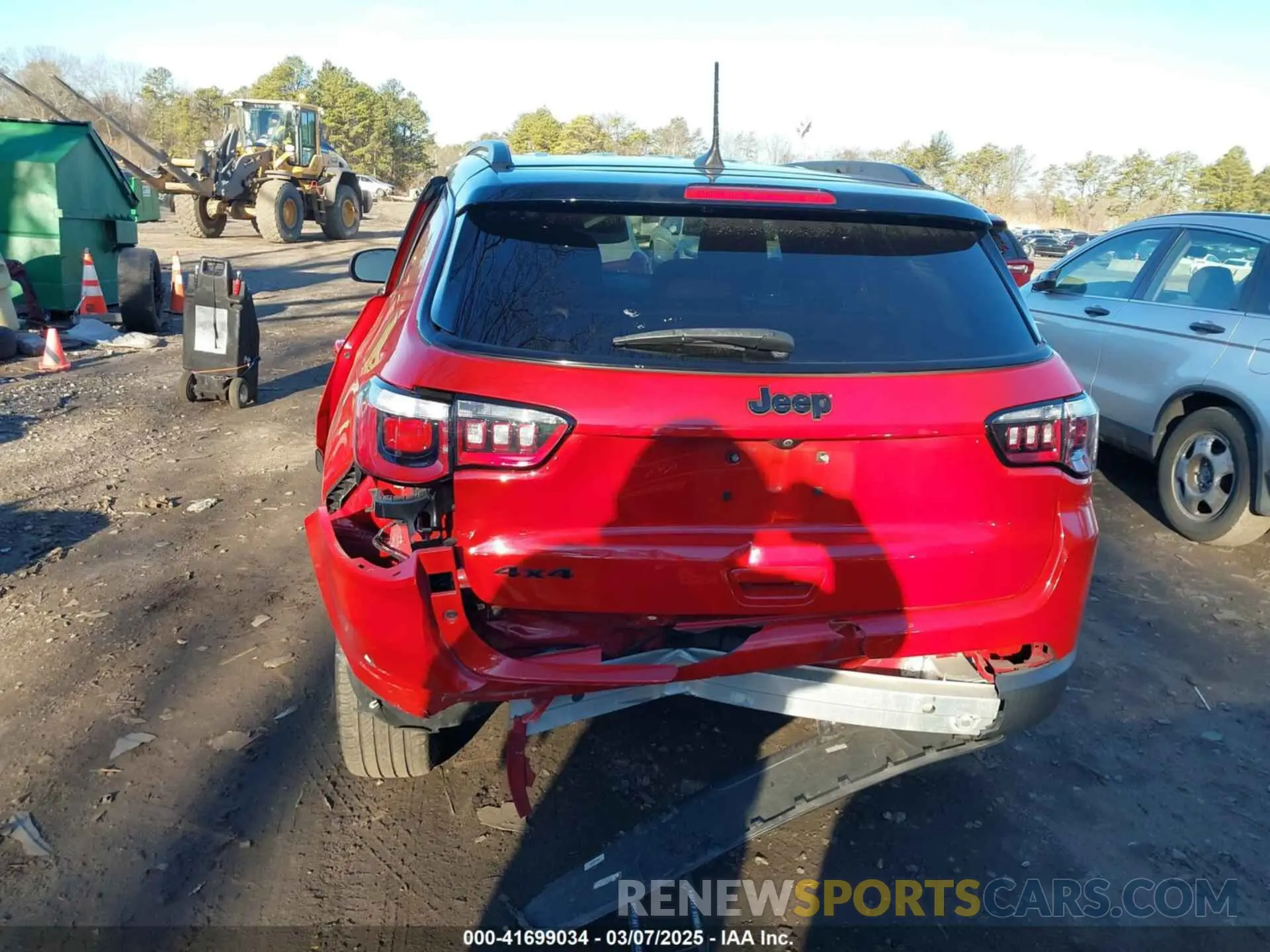 16 Photograph of a damaged car 3C4NJDBB5LT149875 JEEP COMPASS 2020