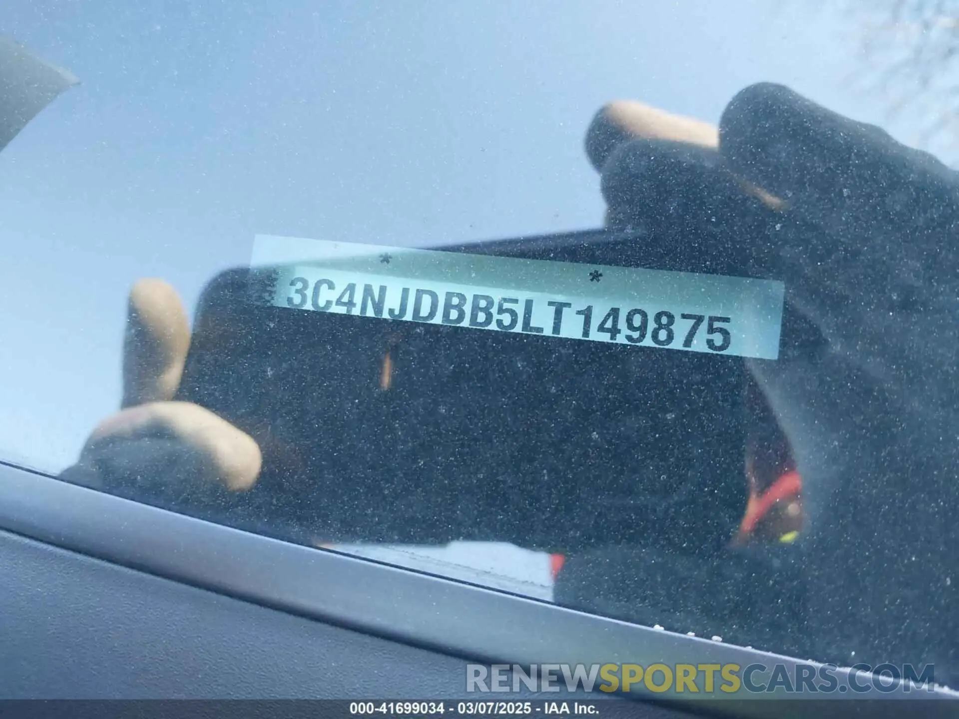 9 Photograph of a damaged car 3C4NJDBB5LT149875 JEEP COMPASS 2020