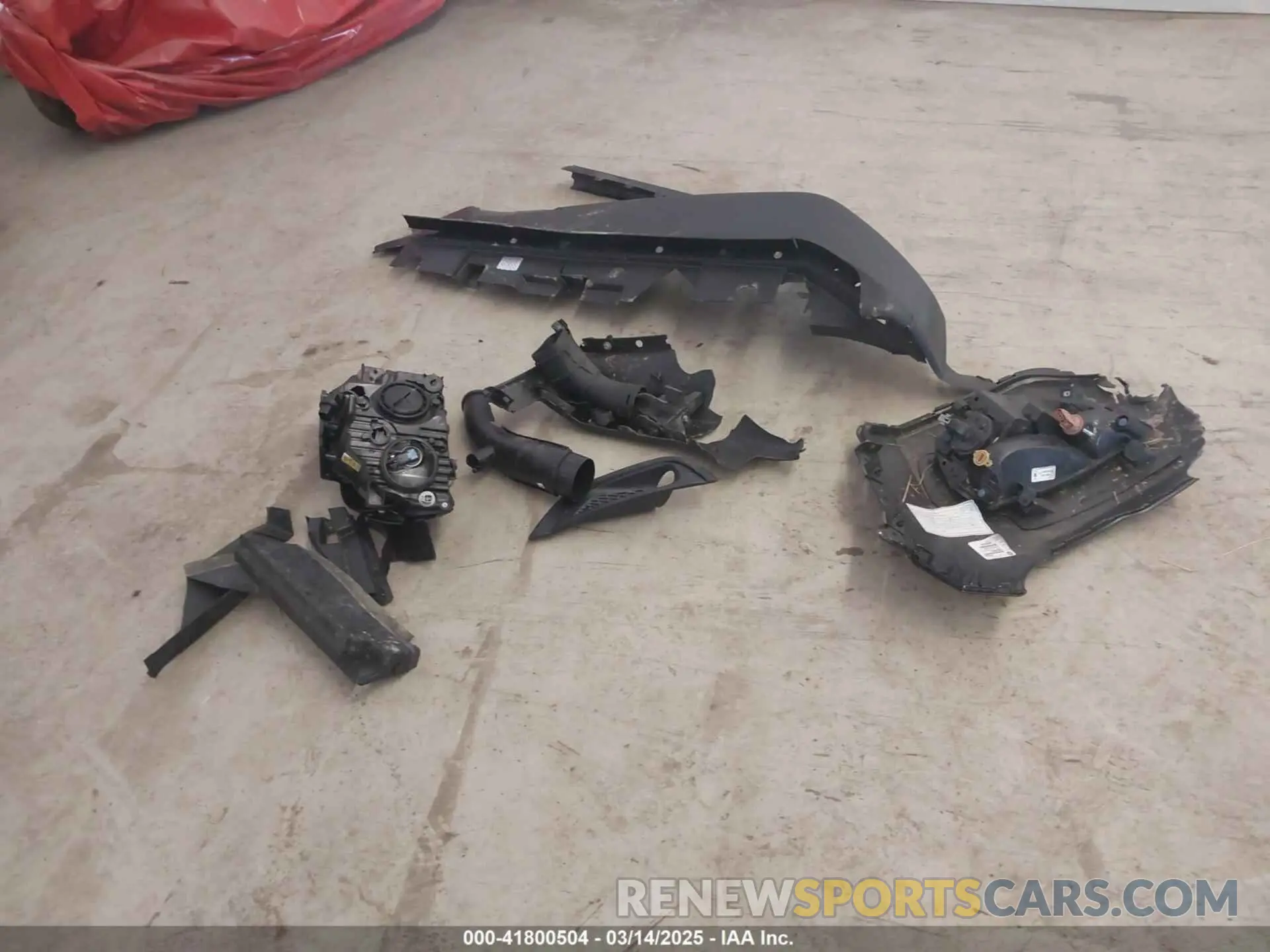 12 Photograph of a damaged car 3C4NJDBB5LT168765 JEEP COMPASS 2020
