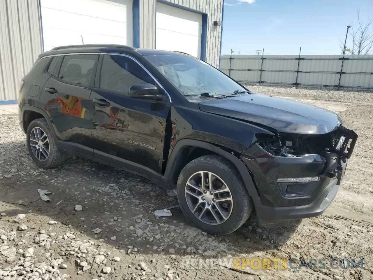 4 Photograph of a damaged car 3C4NJDBB5LT222579 JEEP COMPASS 2020