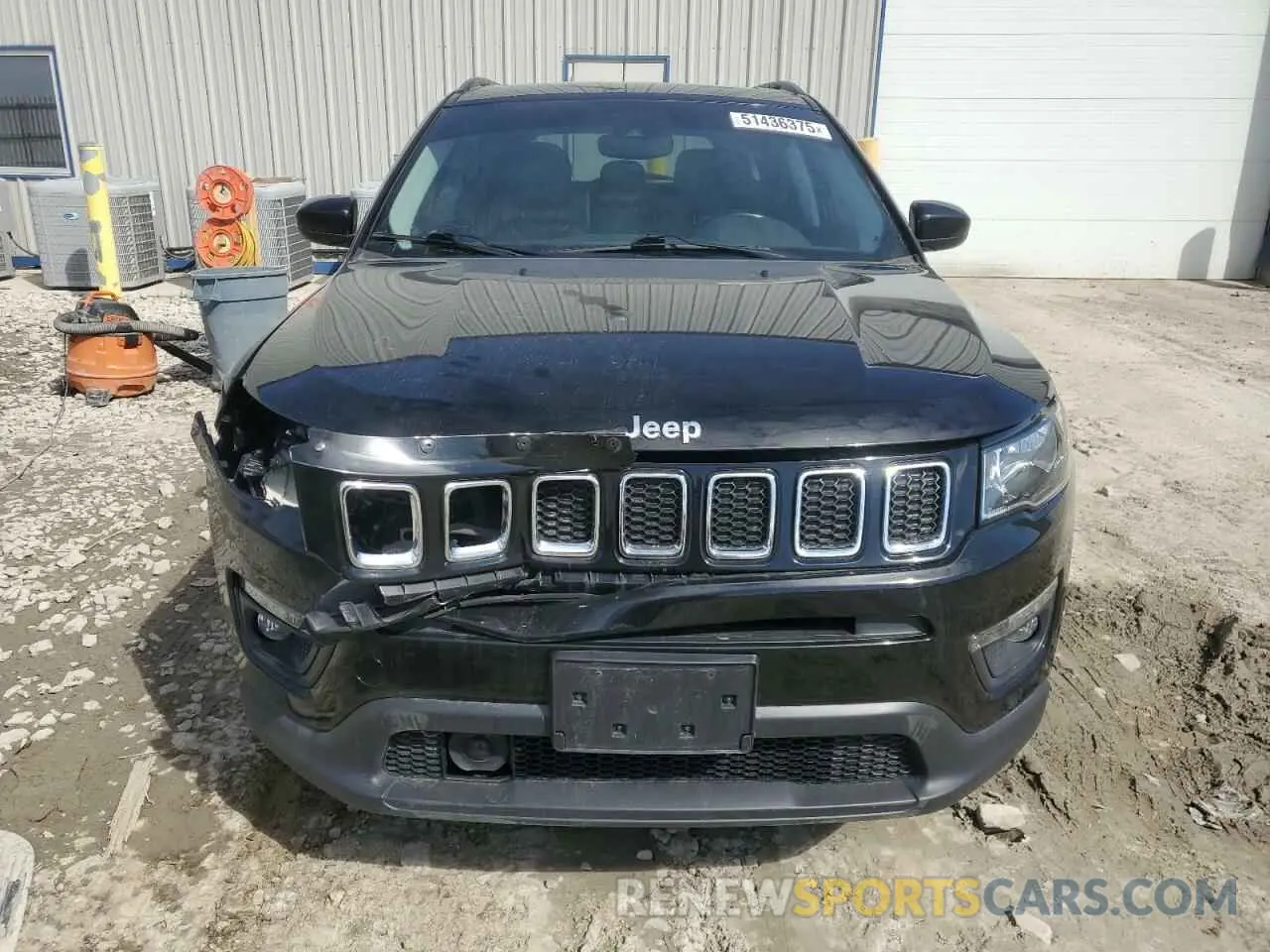 5 Photograph of a damaged car 3C4NJDBB5LT222579 JEEP COMPASS 2020