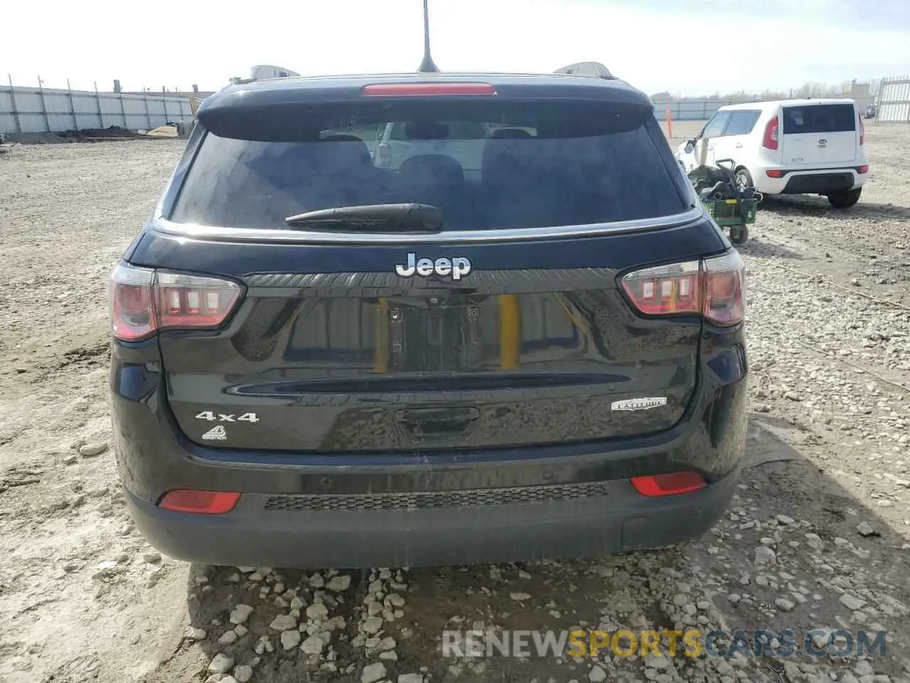 6 Photograph of a damaged car 3C4NJDBB5LT222579 JEEP COMPASS 2020
