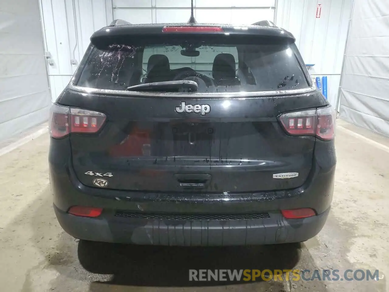 6 Photograph of a damaged car 3C4NJDBB6LT116884 JEEP COMPASS 2020