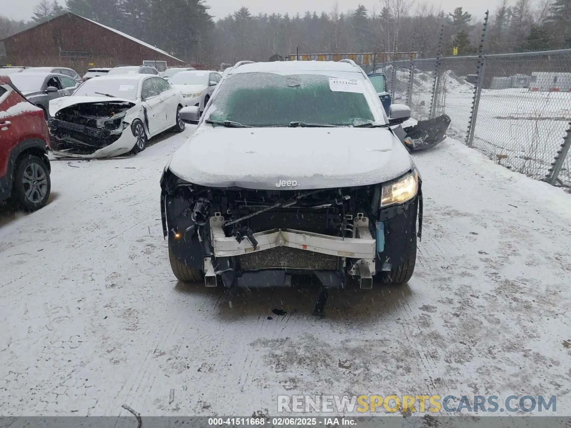 13 Photograph of a damaged car 3C4NJDBB6LT131918 JEEP COMPASS 2020