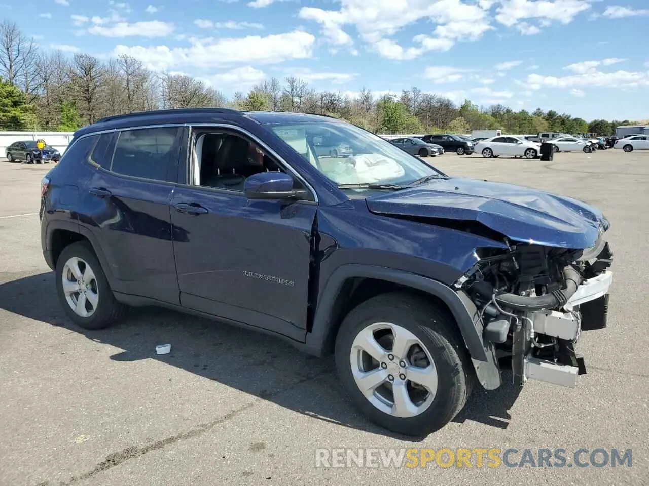 4 Photograph of a damaged car 3C4NJDBB6LT154311 JEEP COMPASS 2020