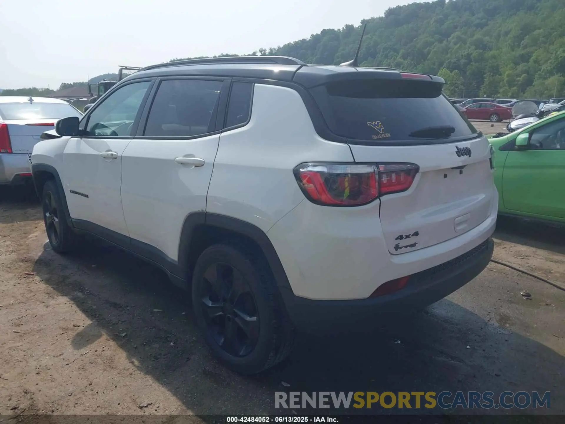 3 Photograph of a damaged car 3C4NJDBB6LT157841 JEEP COMPASS 2020