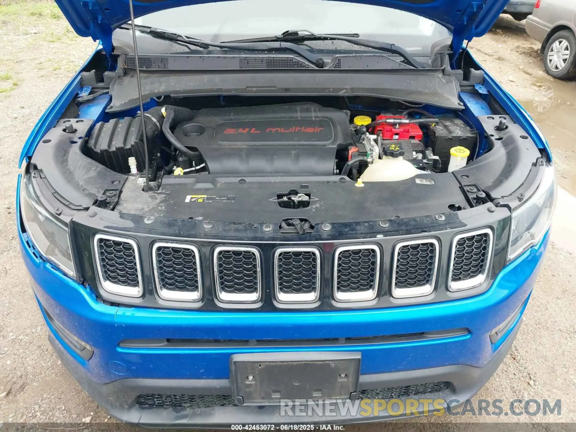 10 Photograph of a damaged car 3C4NJDBB6LT241125 JEEP COMPASS 2020