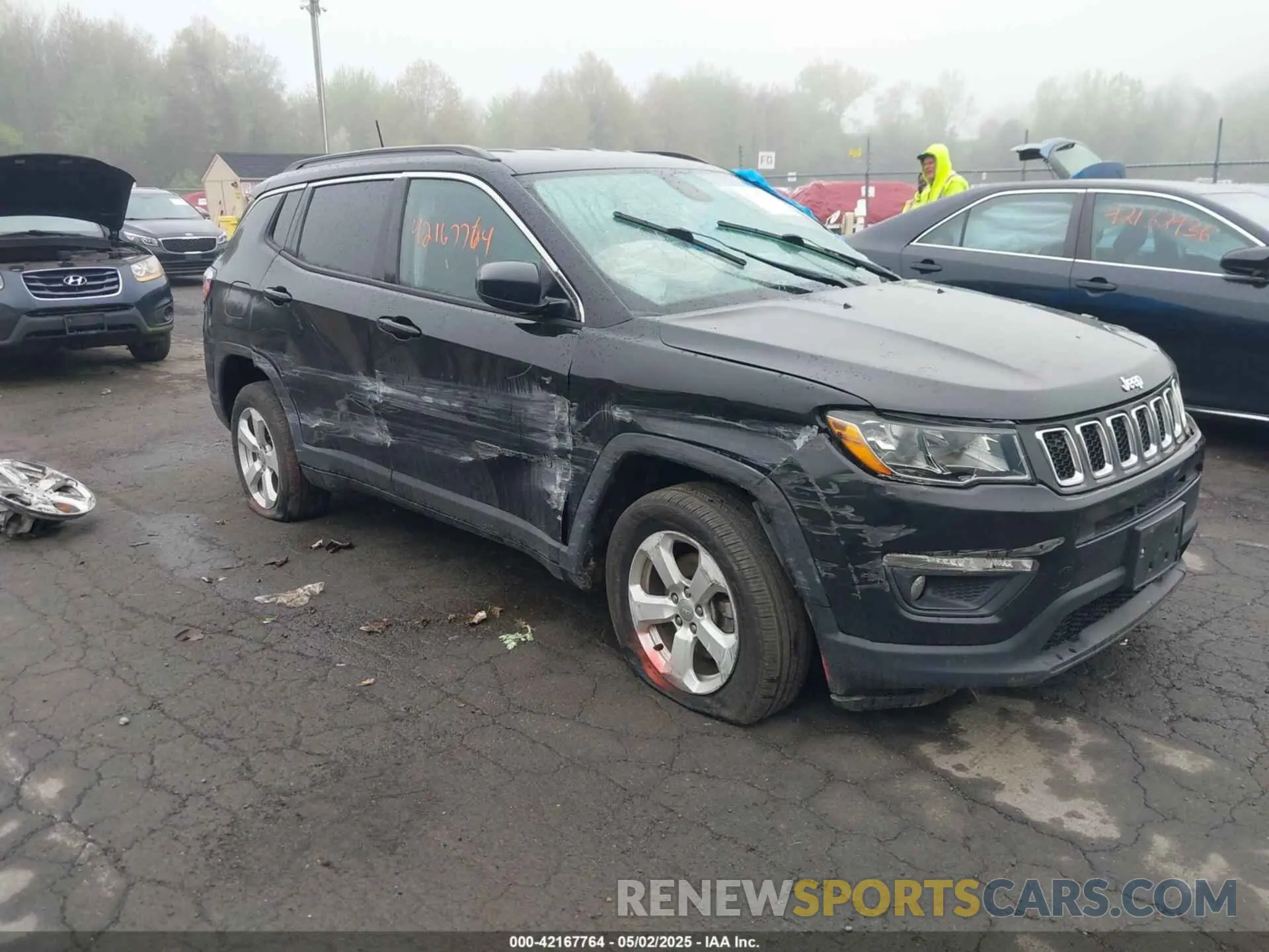1 Photograph of a damaged car 3C4NJDBB7LT100998 JEEP COMPASS 2020