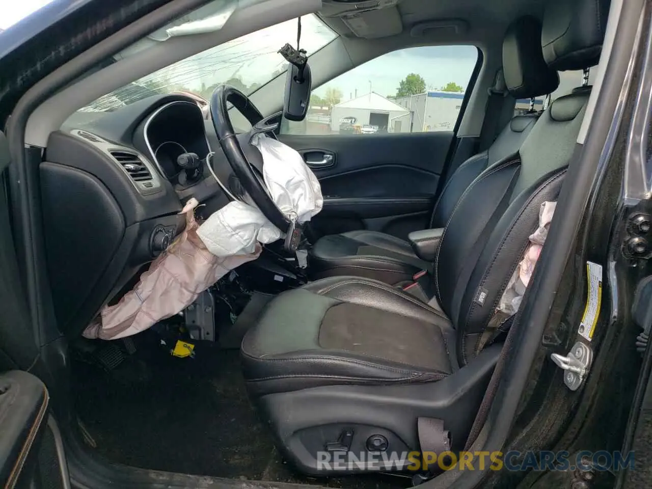 7 Photograph of a damaged car 3C4NJDBB7LT135136 JEEP COMPASS 2020