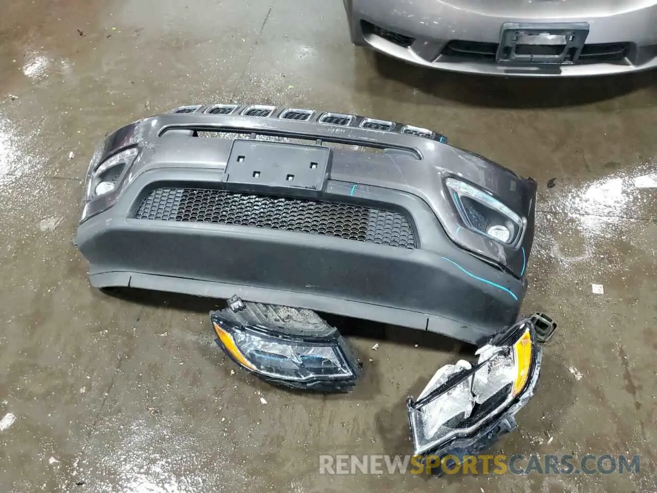 13 Photograph of a damaged car 3C4NJDBB7LT149974 JEEP COMPASS 2020