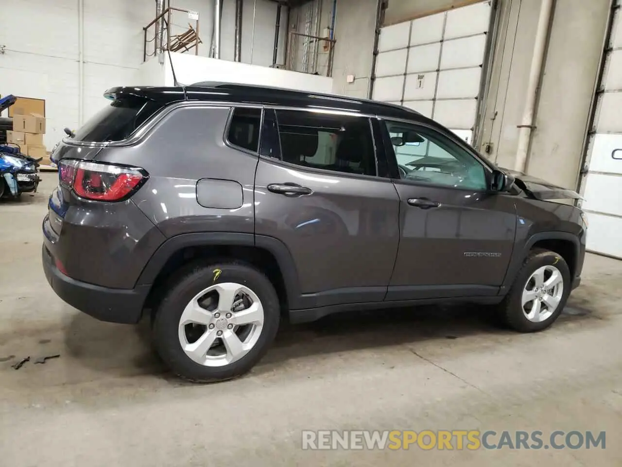 3 Photograph of a damaged car 3C4NJDBB7LT156620 JEEP COMPASS 2020