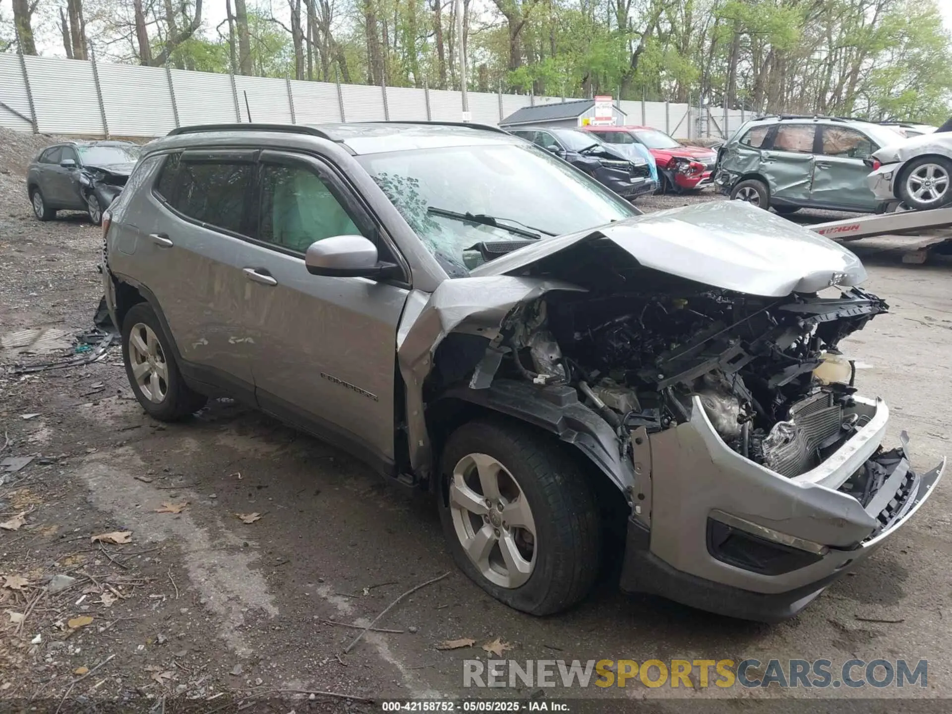 1 Photograph of a damaged car 3C4NJDBB7LT240789 JEEP COMPASS 2020