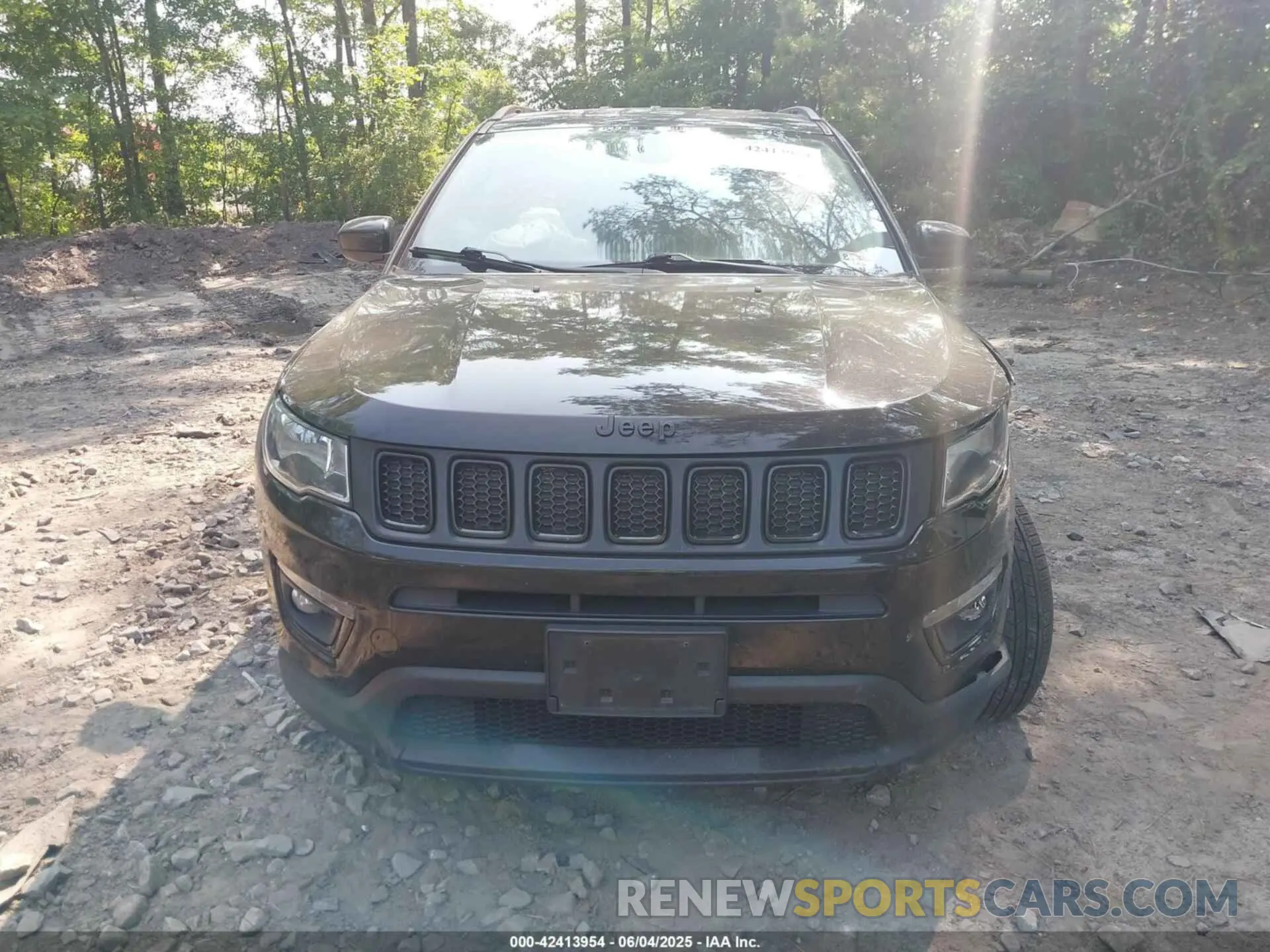 12 Photograph of a damaged car 3C4NJDBB8LT168615 JEEP COMPASS 2020