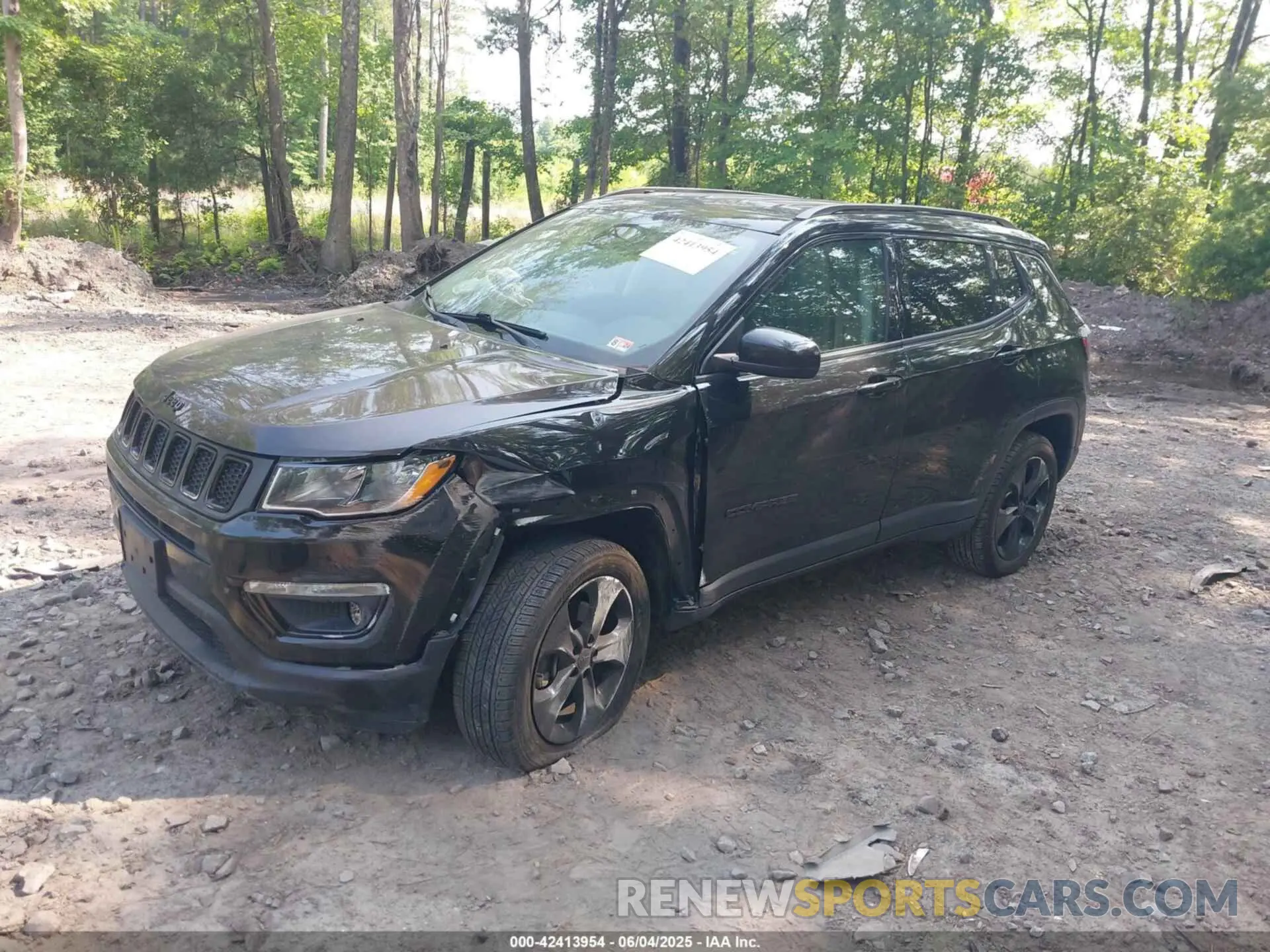 2 Photograph of a damaged car 3C4NJDBB8LT168615 JEEP COMPASS 2020
