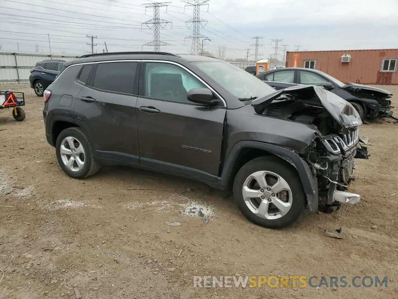4 Photograph of a damaged car 3C4NJDBB9LT126048 JEEP COMPASS 2020