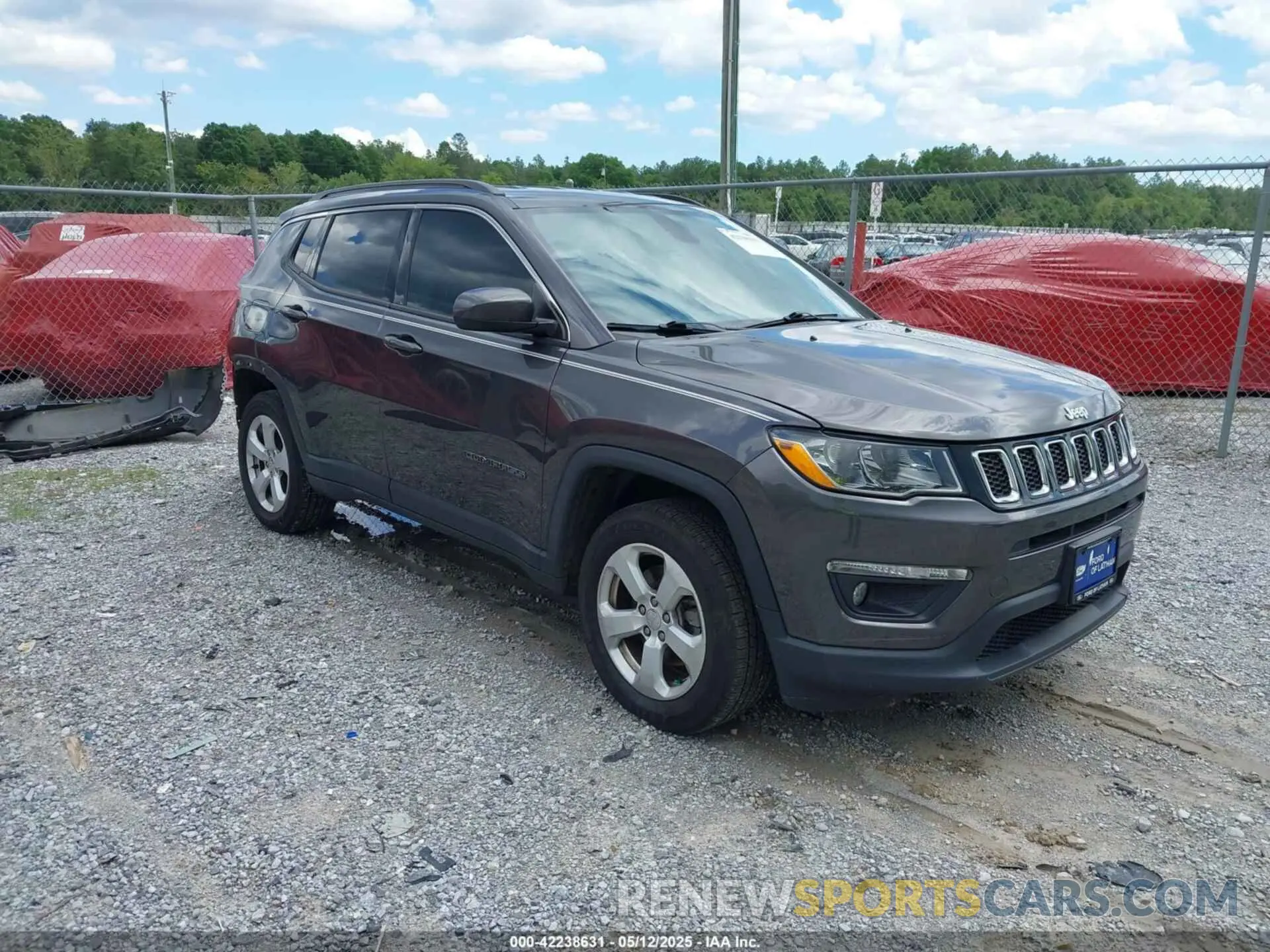 1 Photograph of a damaged car 3C4NJDBB9LT129693 JEEP COMPASS 2020