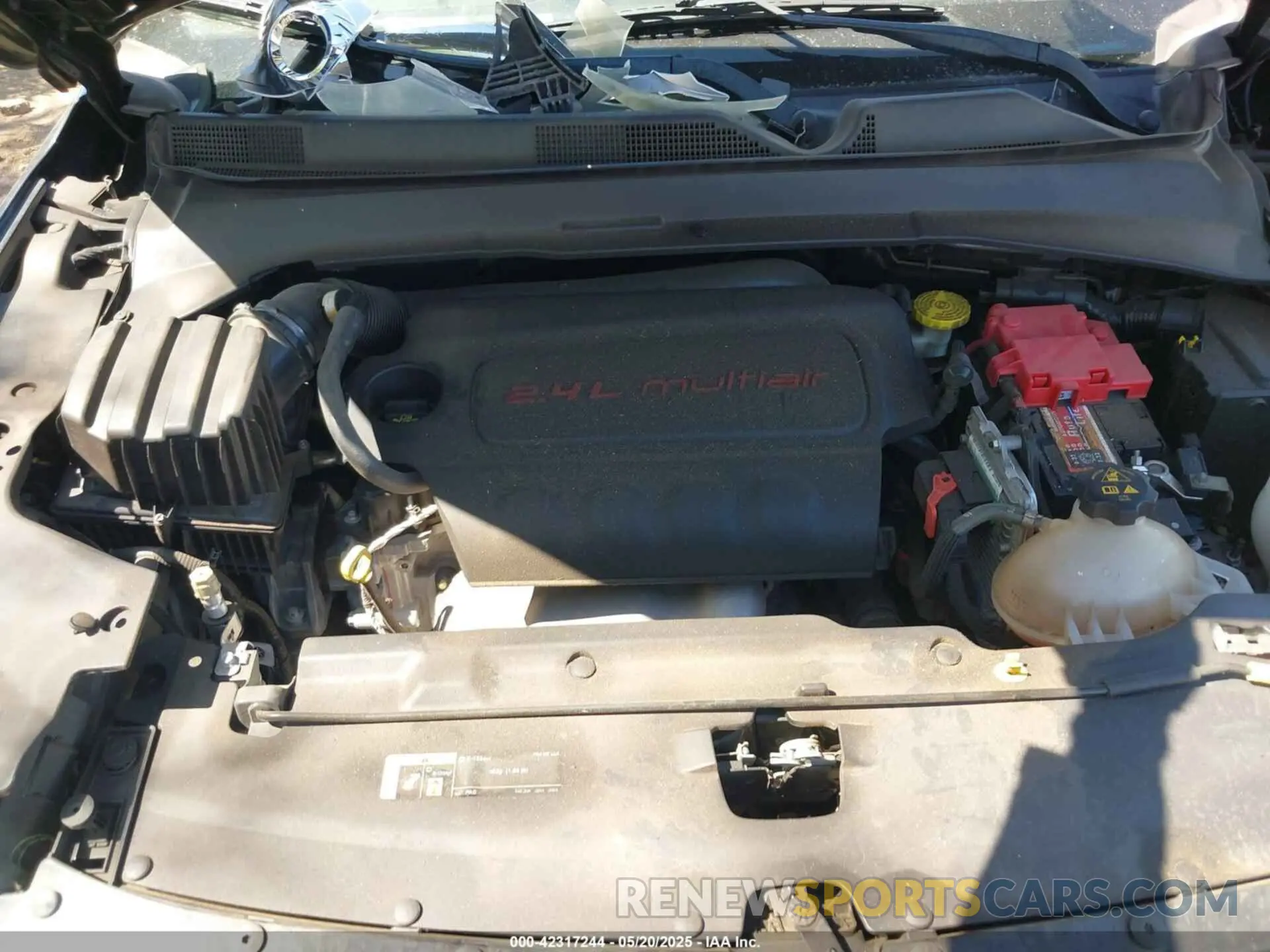10 Photograph of a damaged car 3C4NJDBB9LT156263 JEEP COMPASS 2020