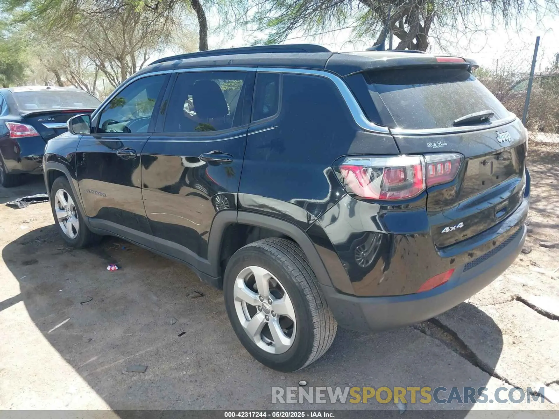 3 Photograph of a damaged car 3C4NJDBB9LT156263 JEEP COMPASS 2020