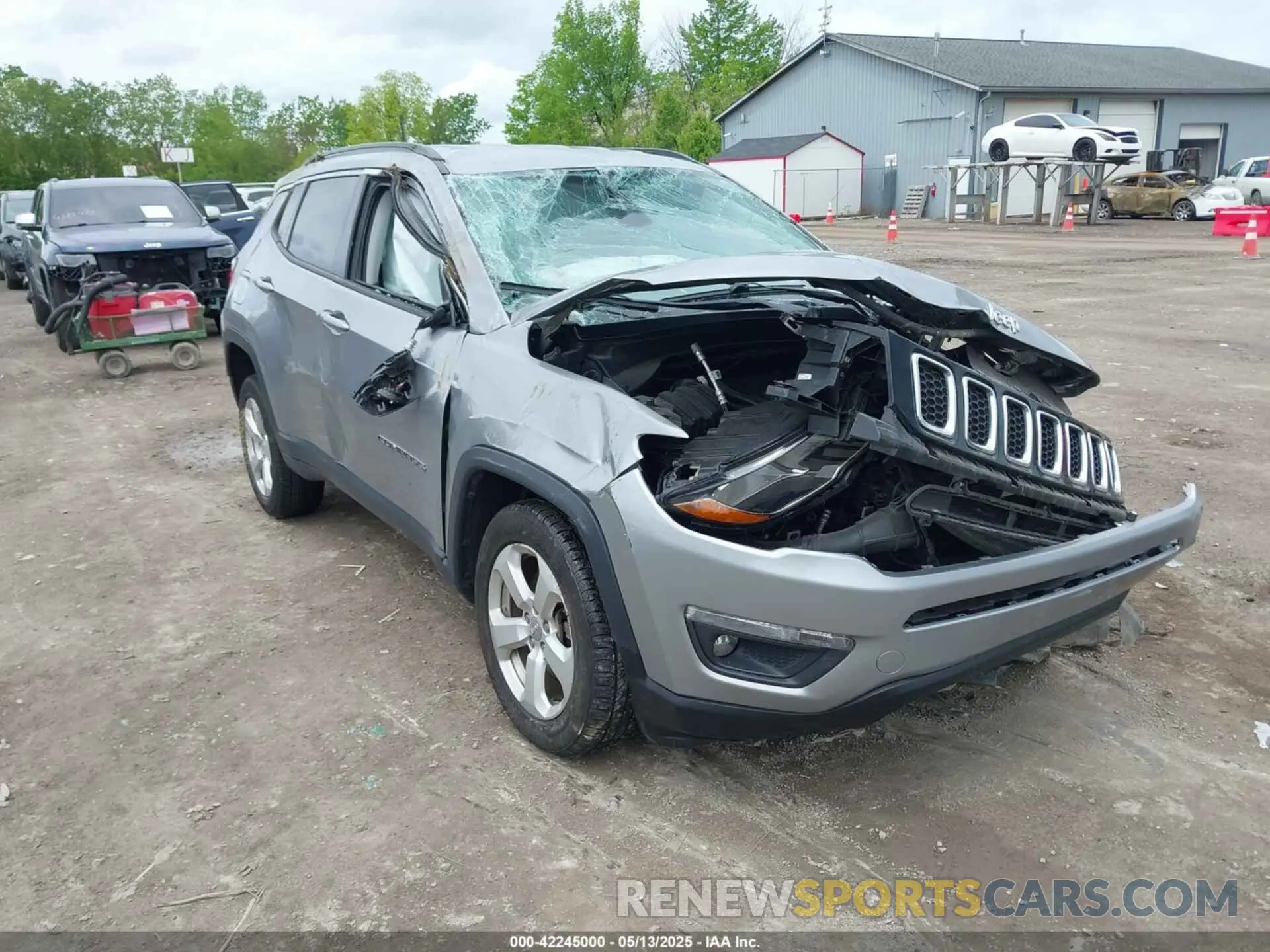 1 Photograph of a damaged car 3C4NJDBB9LT252474 JEEP COMPASS 2020