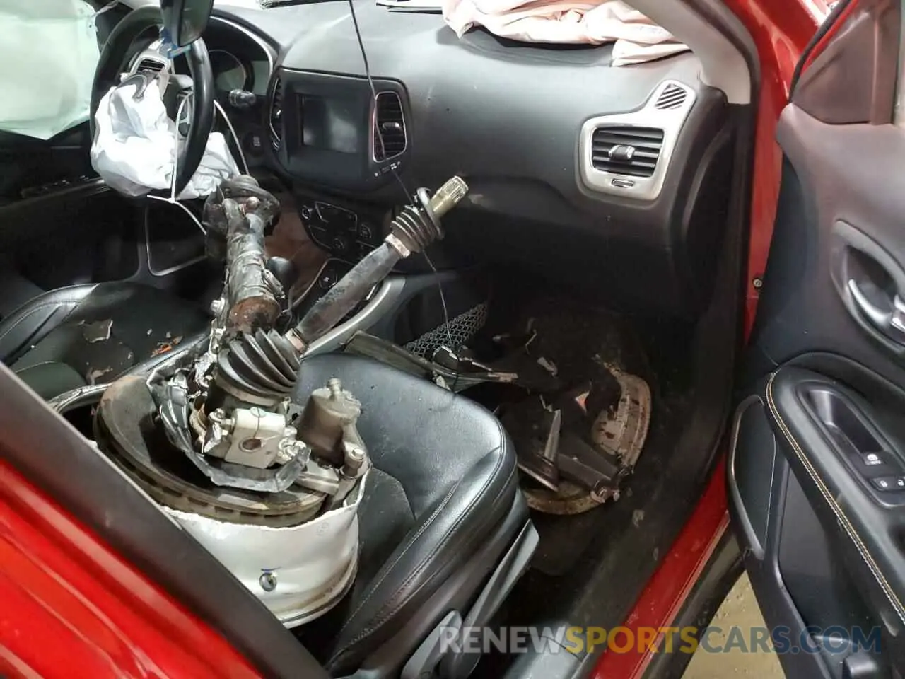 8 Photograph of a damaged car 3C4NJDBBXLT150326 JEEP COMPASS 2020