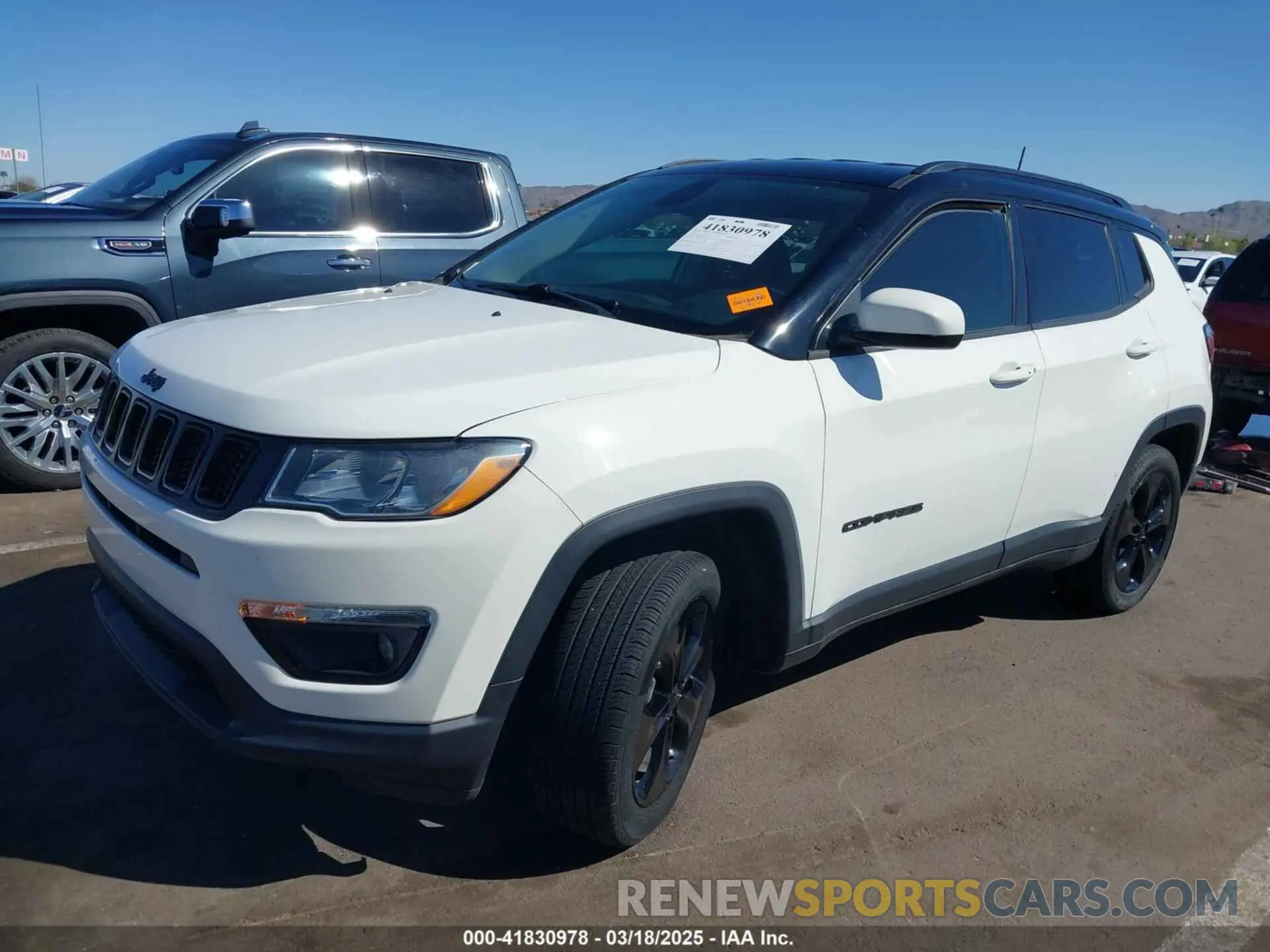 2 Photograph of a damaged car 3C4NJDBBXLT203932 JEEP COMPASS 2020
