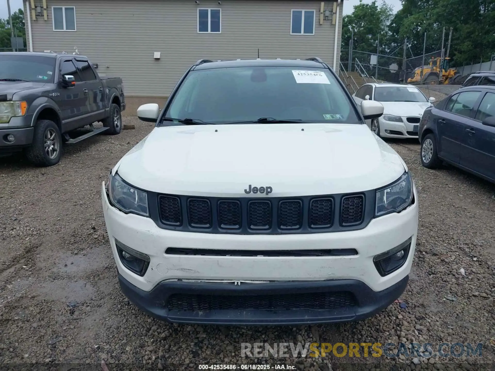 12 Photograph of a damaged car 3C4NJDBBXLT209729 JEEP COMPASS 2020