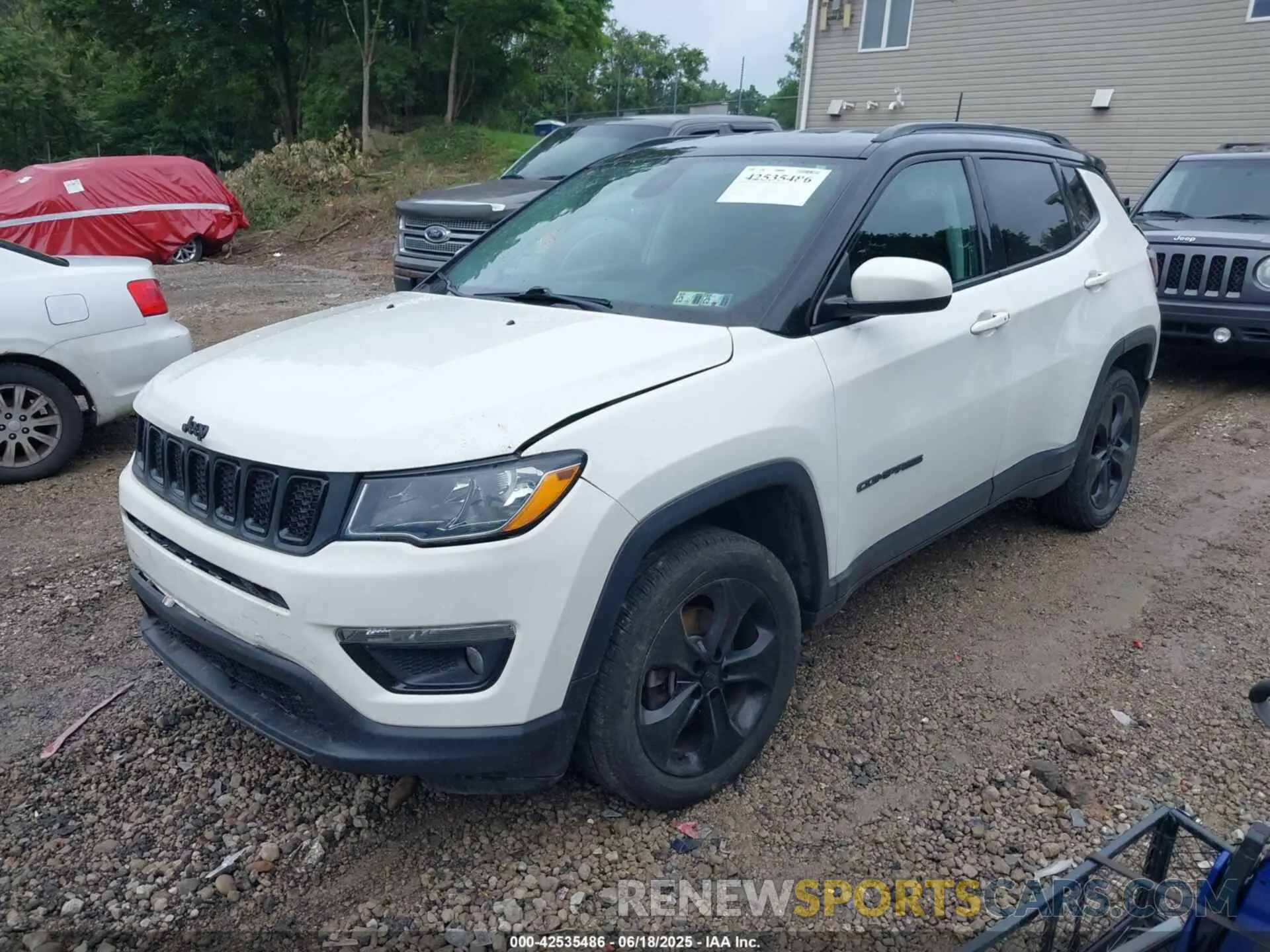 2 Photograph of a damaged car 3C4NJDBBXLT209729 JEEP COMPASS 2020