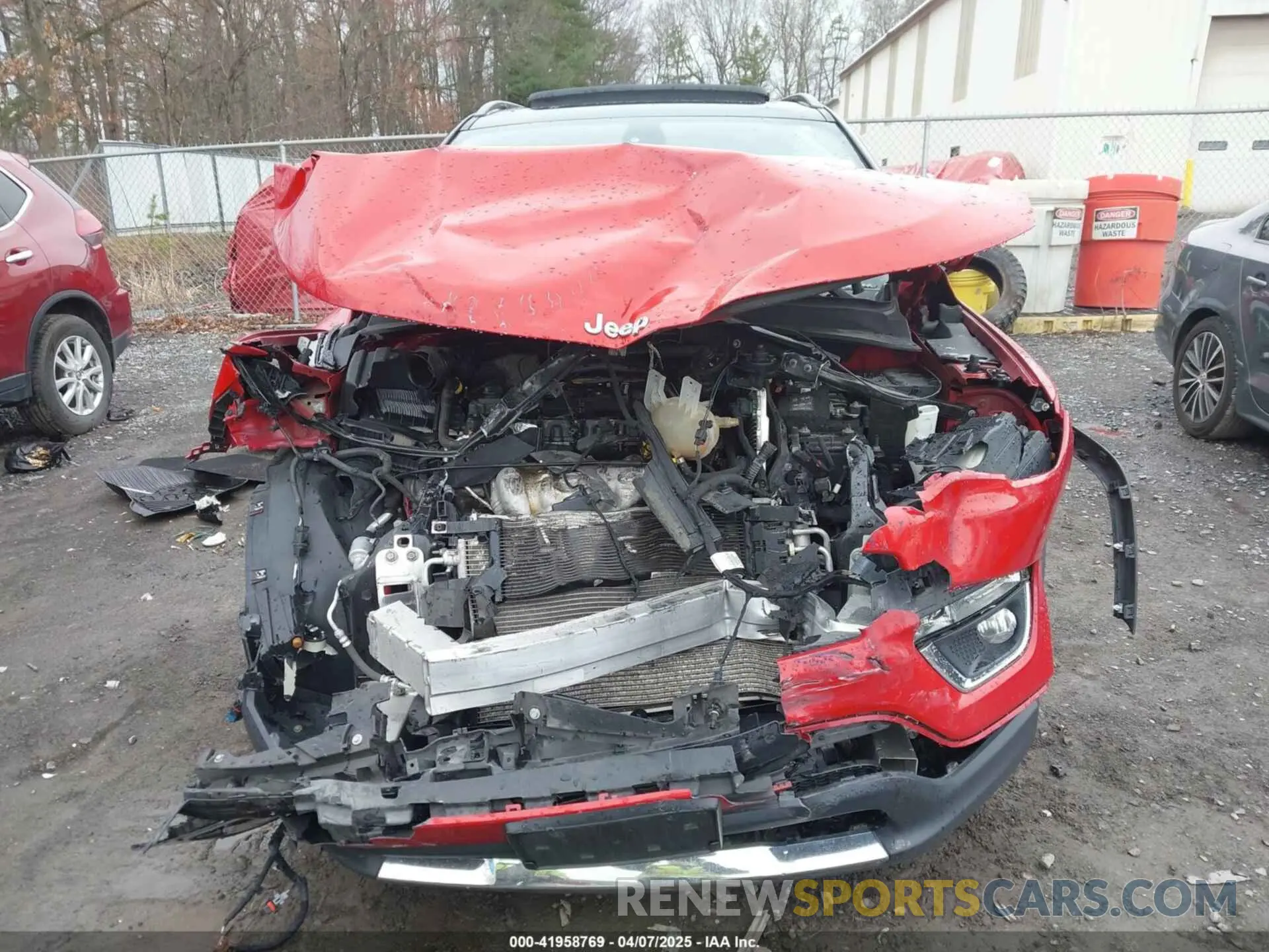 11 Photograph of a damaged car 3C4NJDCB0LT118306 JEEP COMPASS 2020