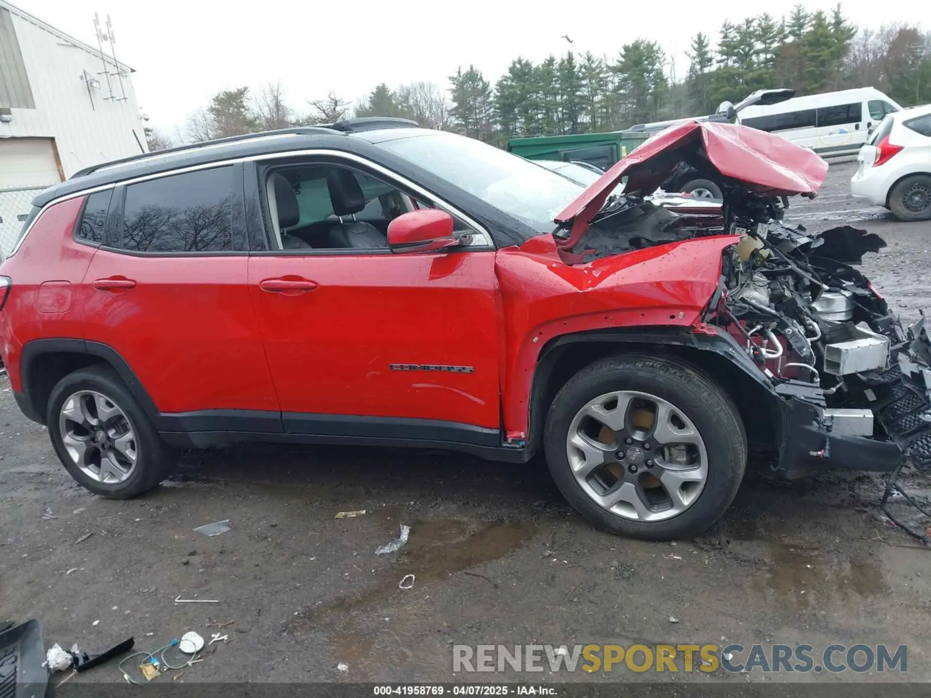 12 Photograph of a damaged car 3C4NJDCB0LT118306 JEEP COMPASS 2020