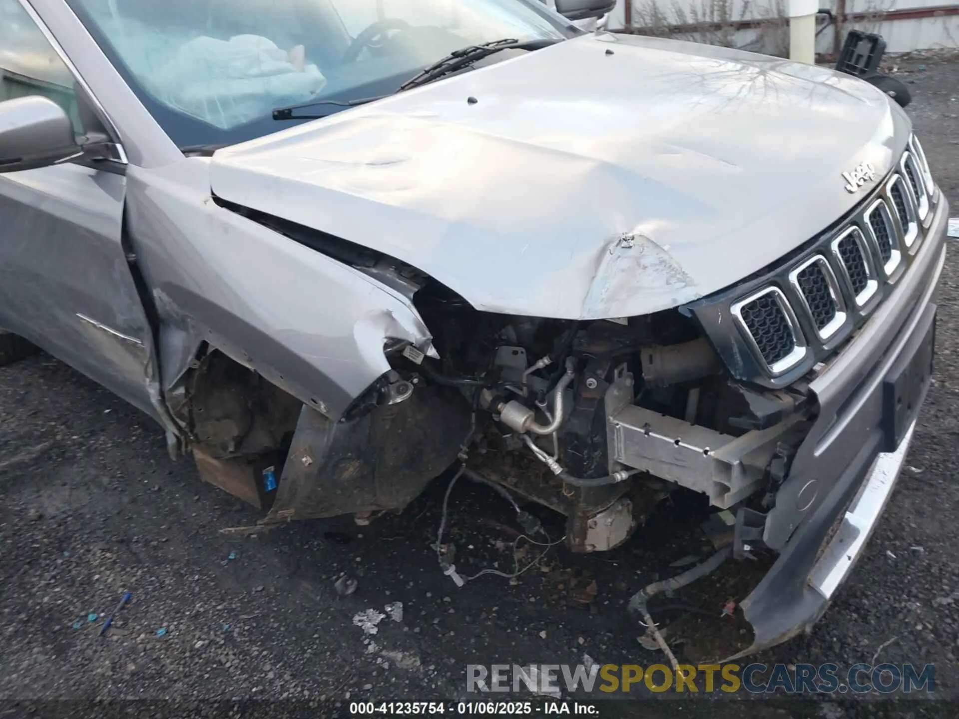 6 Photograph of a damaged car 3C4NJDCB0LT127507 JEEP COMPASS 2020