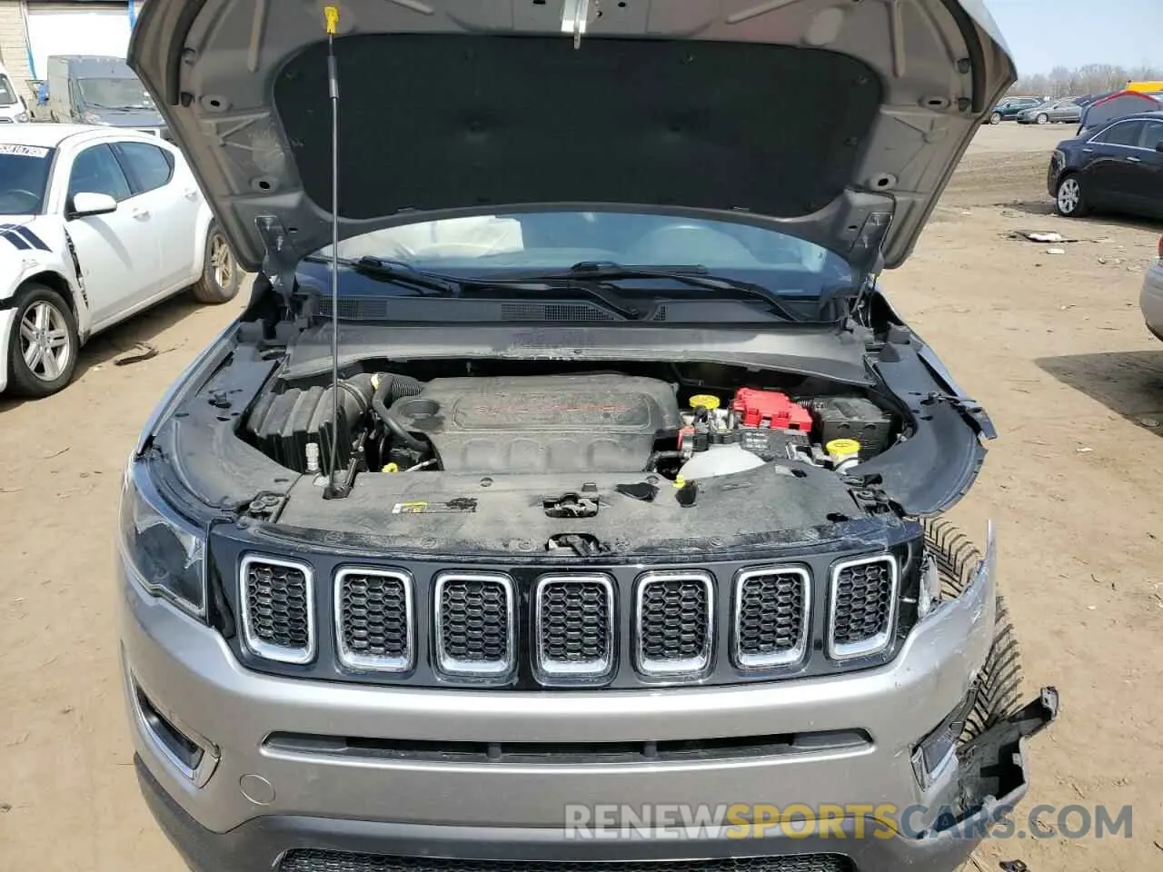 11 Photograph of a damaged car 3C4NJDCB0LT128186 JEEP COMPASS 2020