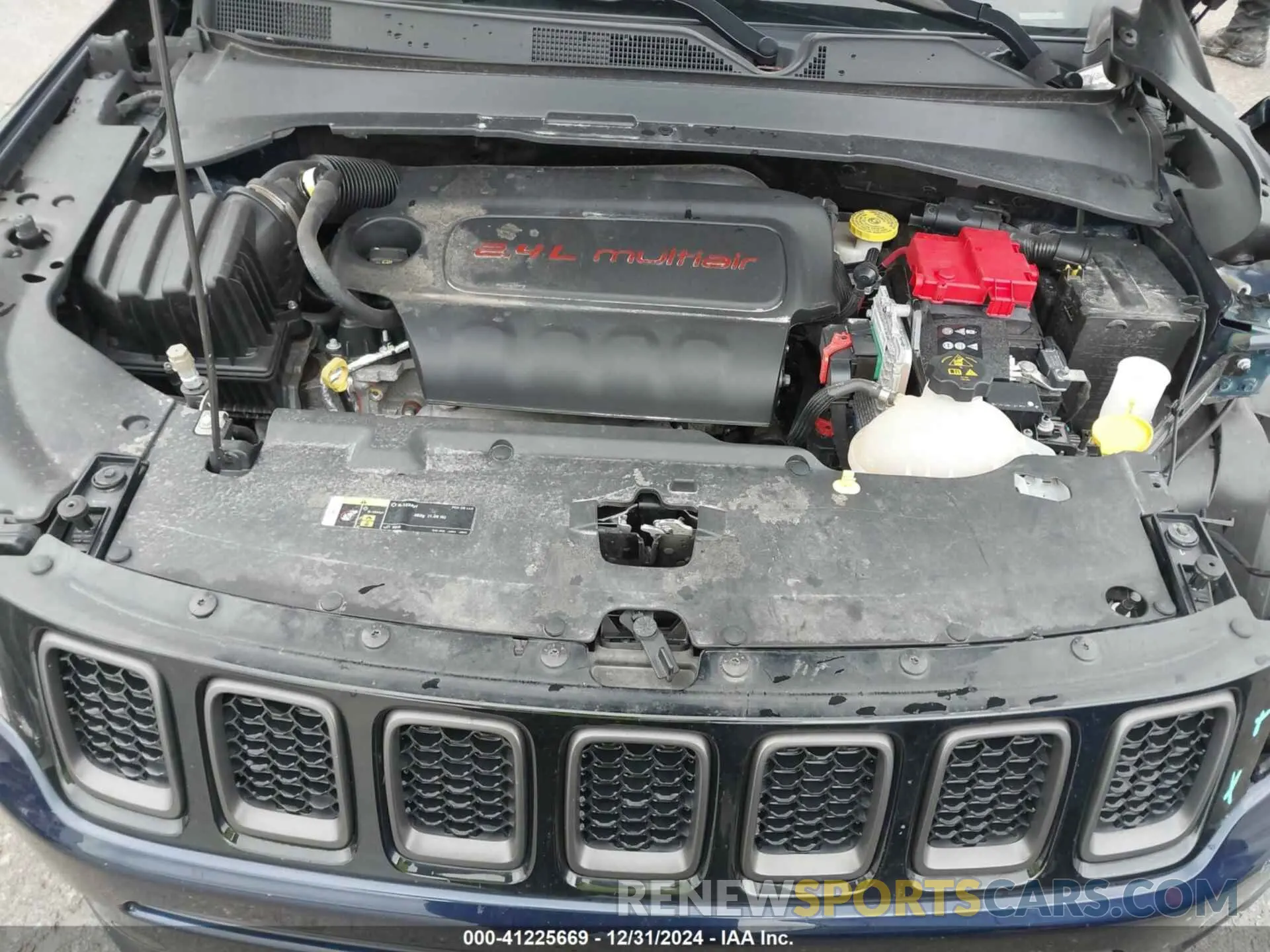 10 Photograph of a damaged car 3C4NJDCB0LT146462 JEEP COMPASS 2020