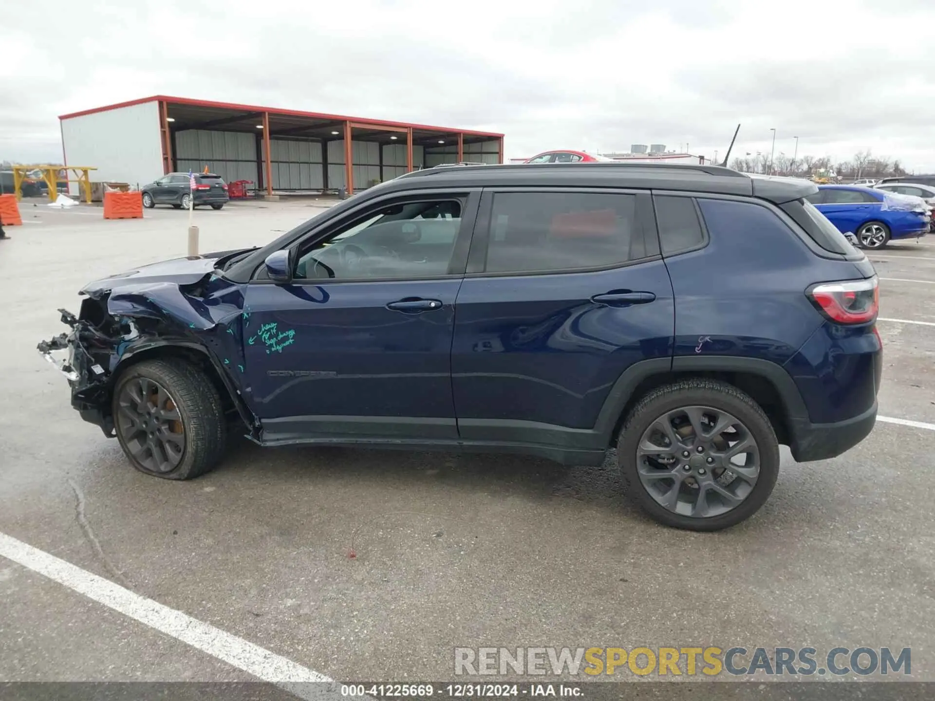 14 Photograph of a damaged car 3C4NJDCB0LT146462 JEEP COMPASS 2020