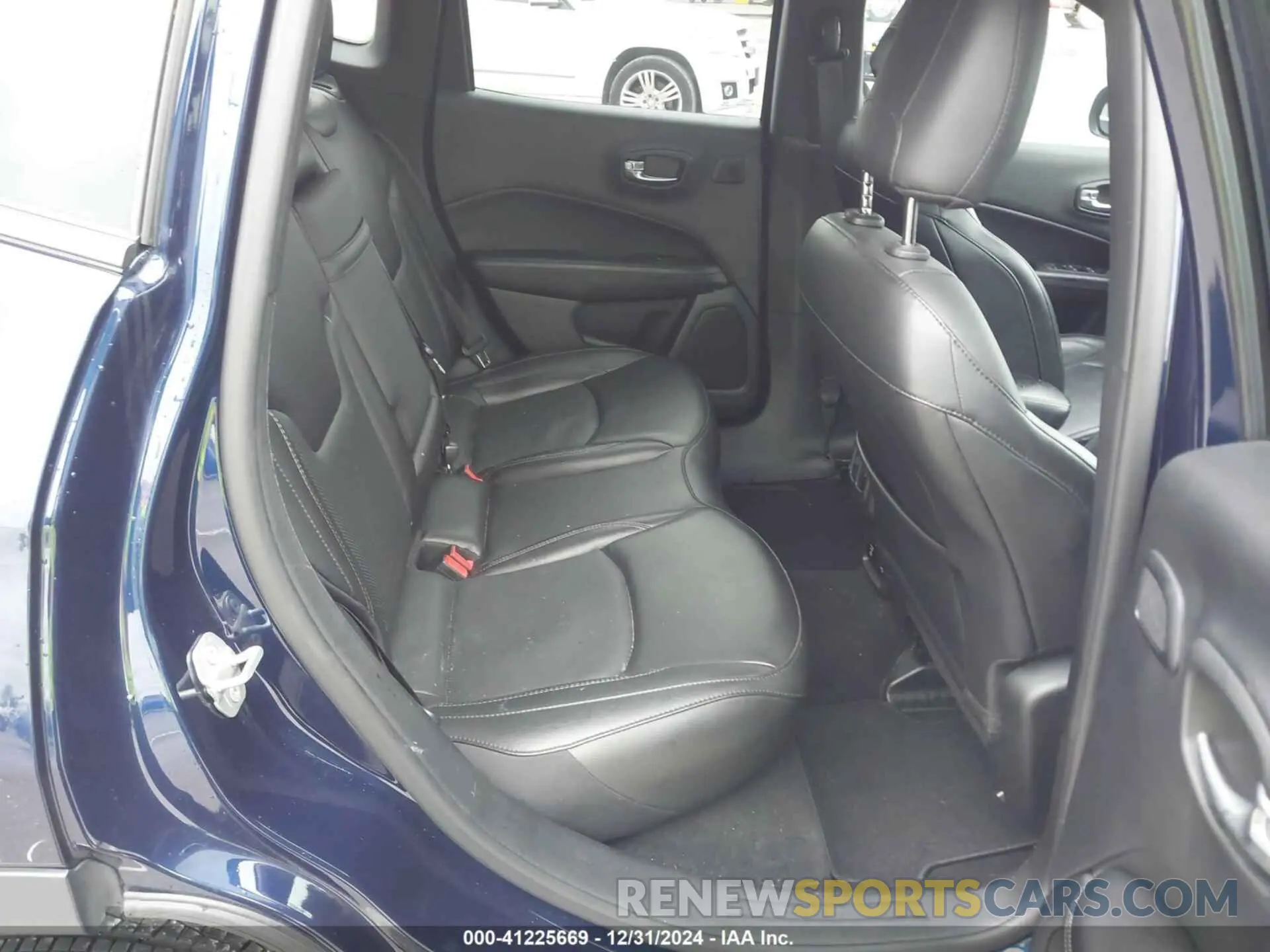 8 Photograph of a damaged car 3C4NJDCB0LT146462 JEEP COMPASS 2020