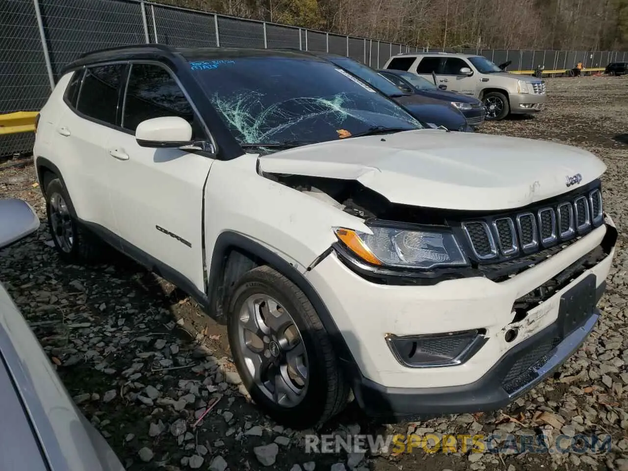 4 Photograph of a damaged car 3C4NJDCB0LT195905 JEEP COMPASS 2020