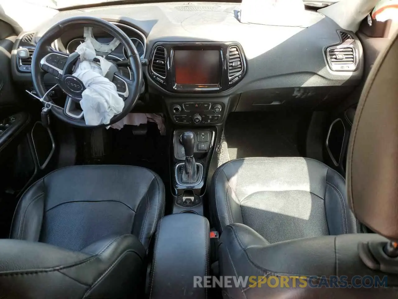 8 Photograph of a damaged car 3C4NJDCB0LT203629 JEEP COMPASS 2020