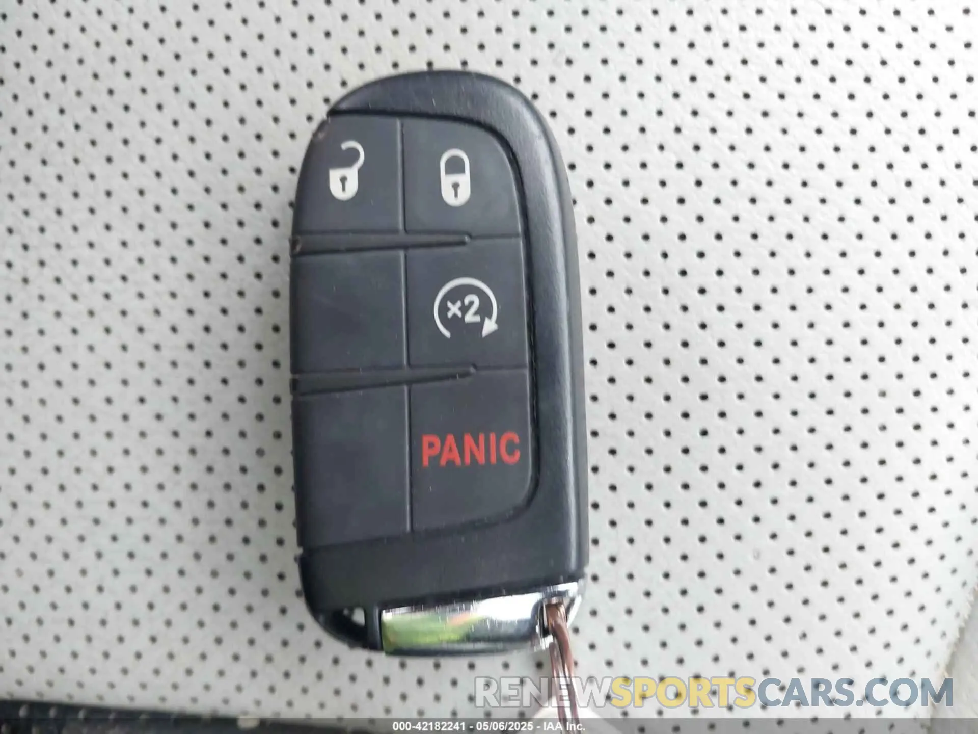 11 Photograph of a damaged car 3C4NJDCB0LT233570 JEEP COMPASS 2020
