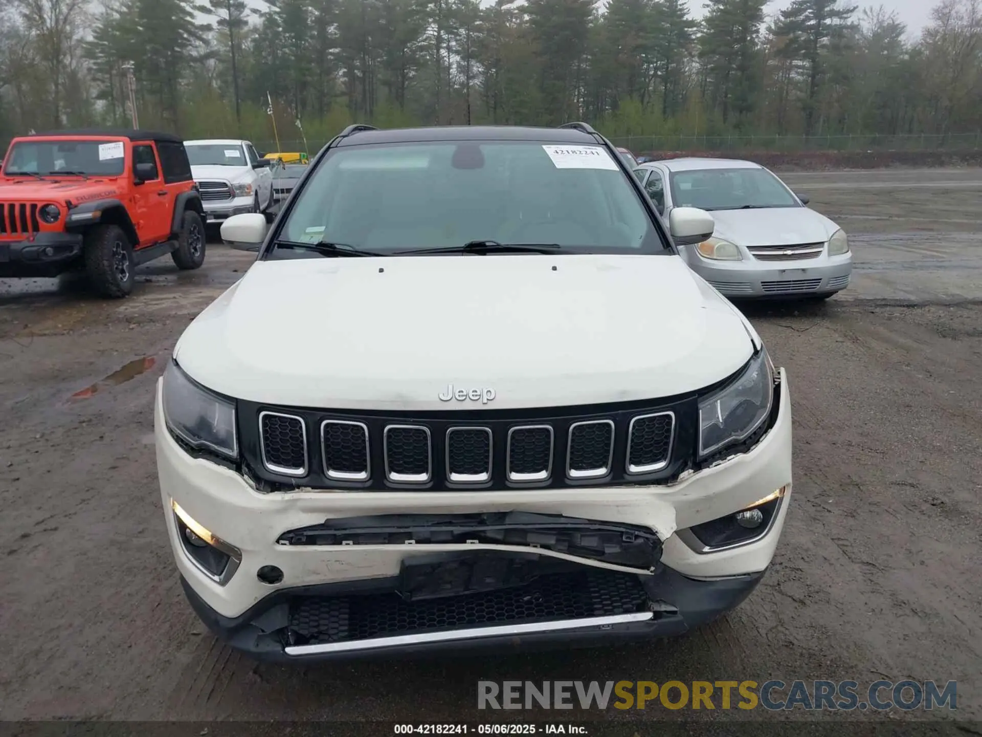 6 Photograph of a damaged car 3C4NJDCB0LT233570 JEEP COMPASS 2020