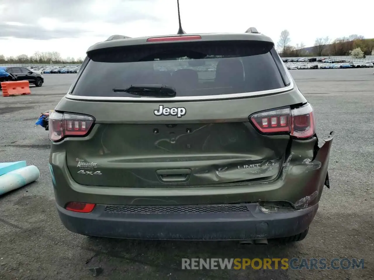 6 Photograph of a damaged car 3C4NJDCB1LT111686 JEEP COMPASS 2020