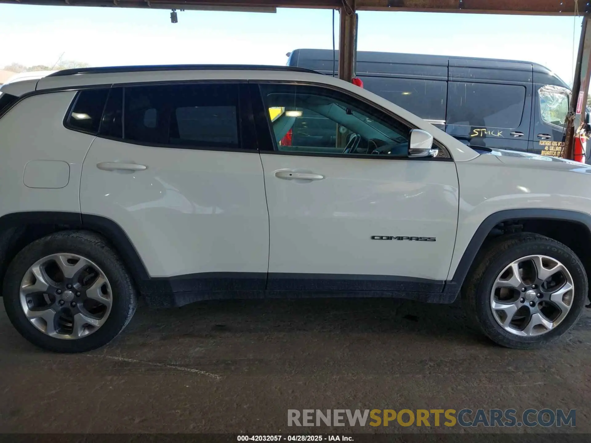 14 Photograph of a damaged car 3C4NJDCB1LT123515 JEEP COMPASS 2020