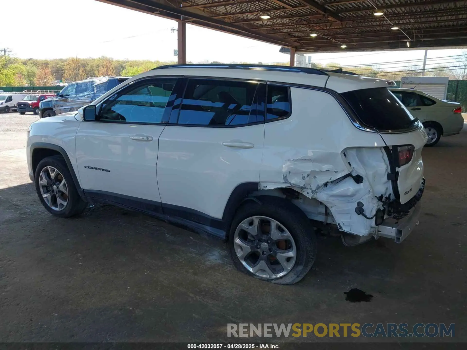 3 Photograph of a damaged car 3C4NJDCB1LT123515 JEEP COMPASS 2020