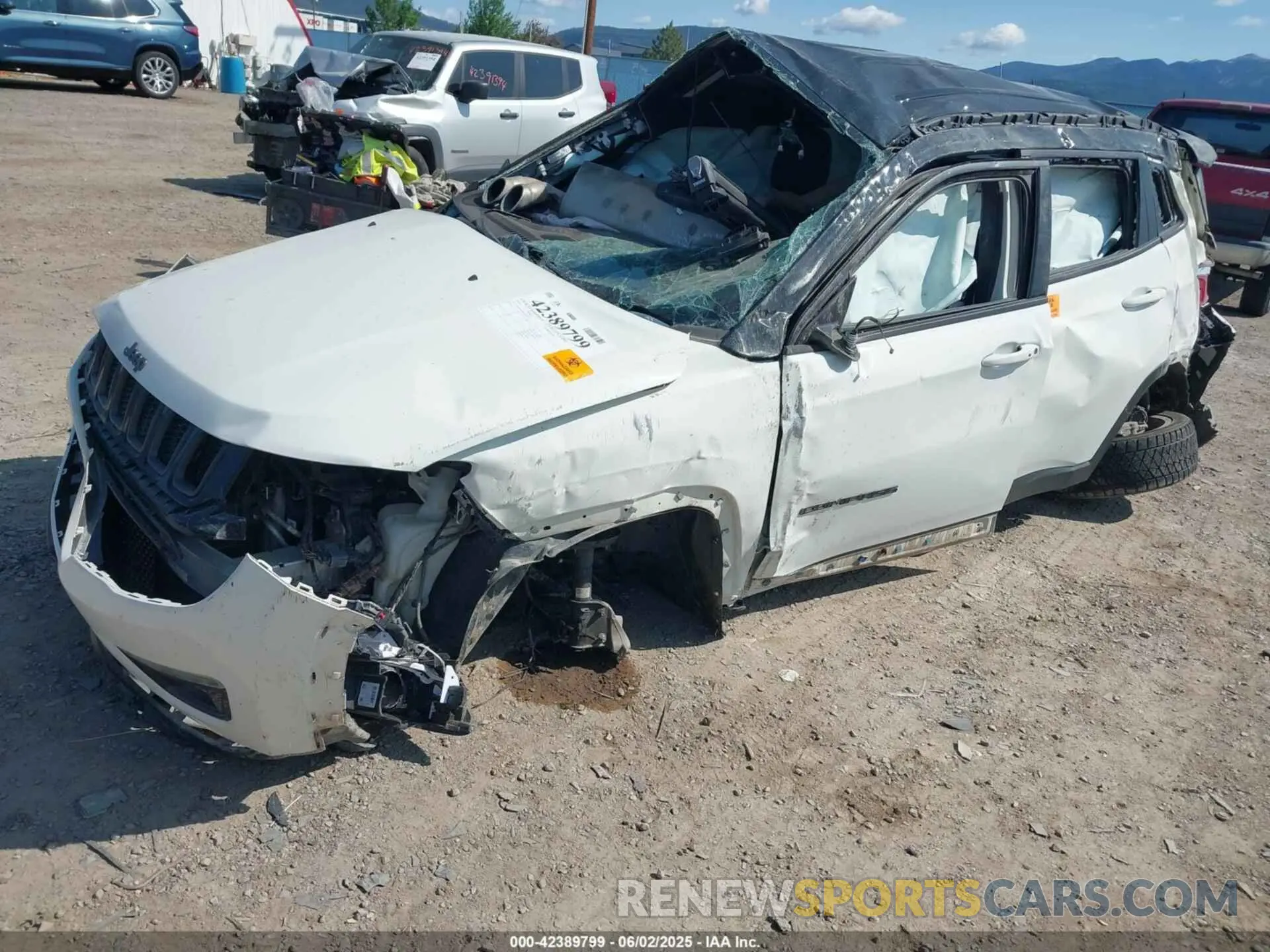 2 Photograph of a damaged car 3C4NJDCB1LT137611 JEEP COMPASS 2020