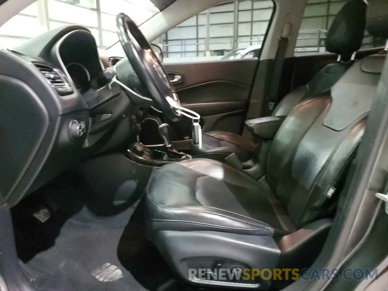 7 Photograph of a damaged car 3C4NJDCB1LT145143 JEEP COMPASS 2020