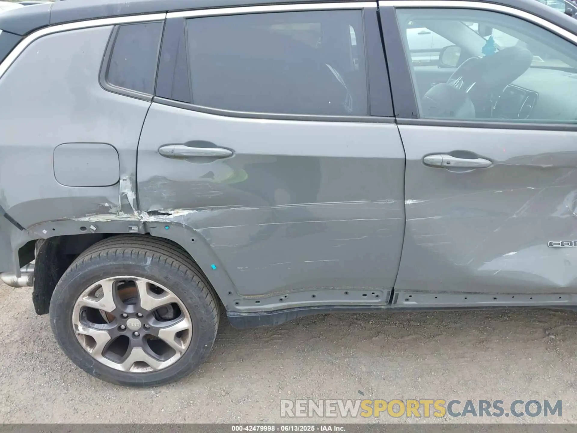 18 Photograph of a damaged car 3C4NJDCB1LT164260 JEEP COMPASS 2020