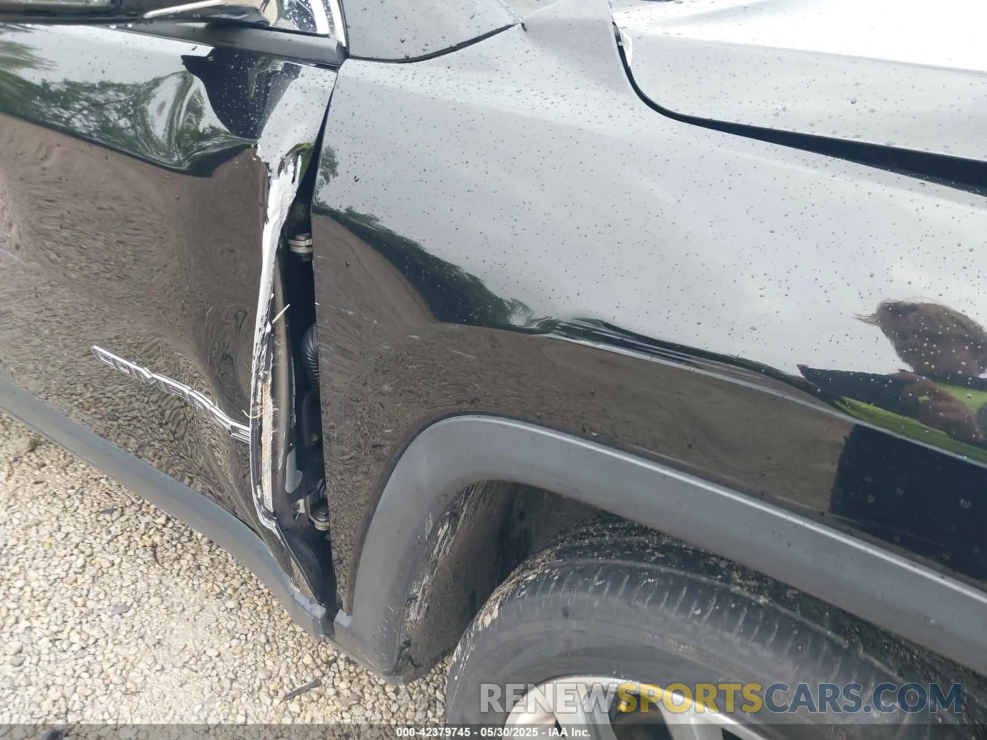 18 Photograph of a damaged car 3C4NJDCB1LT233447 JEEP COMPASS 2020