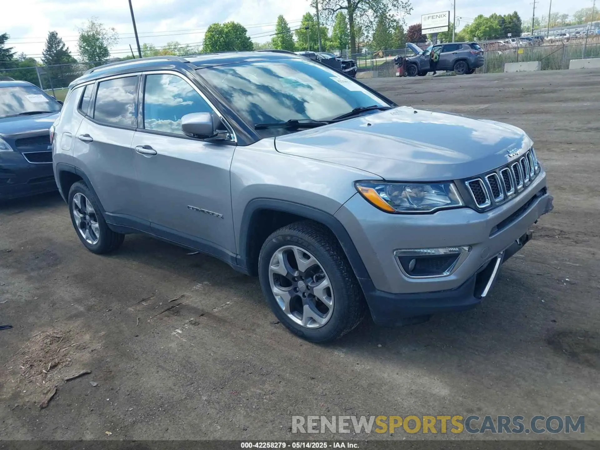 1 Photograph of a damaged car 3C4NJDCB2LT132739 JEEP COMPASS 2020