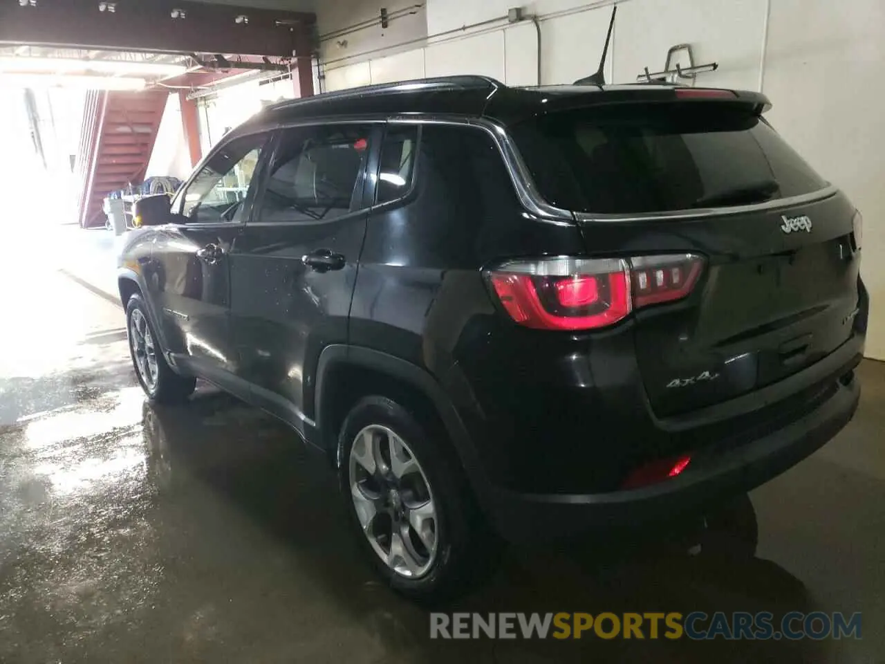 2 Photograph of a damaged car 3C4NJDCB2LT221372 JEEP COMPASS 2020