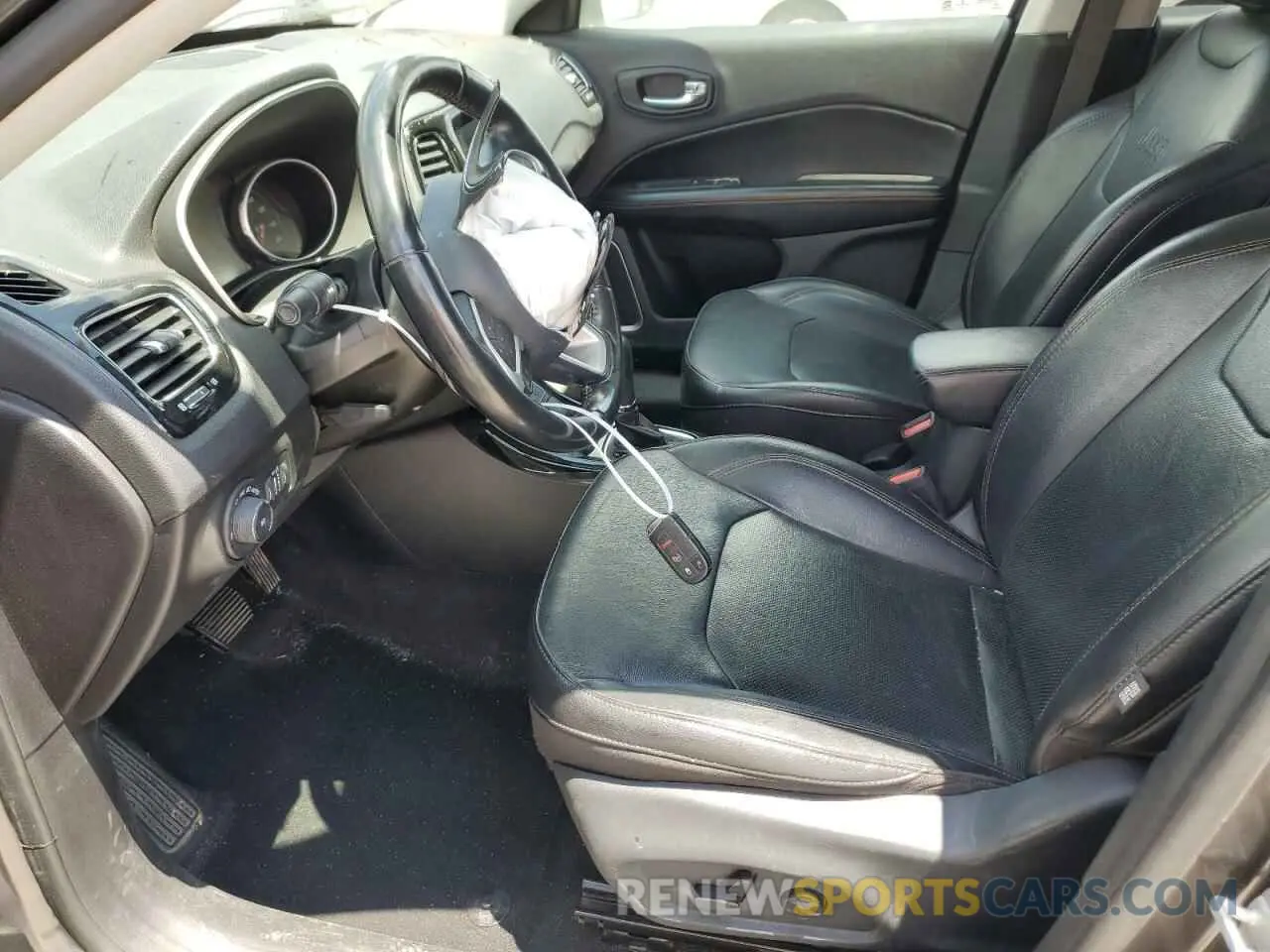 7 Photograph of a damaged car 3C4NJDCB3LT123497 JEEP COMPASS 2020