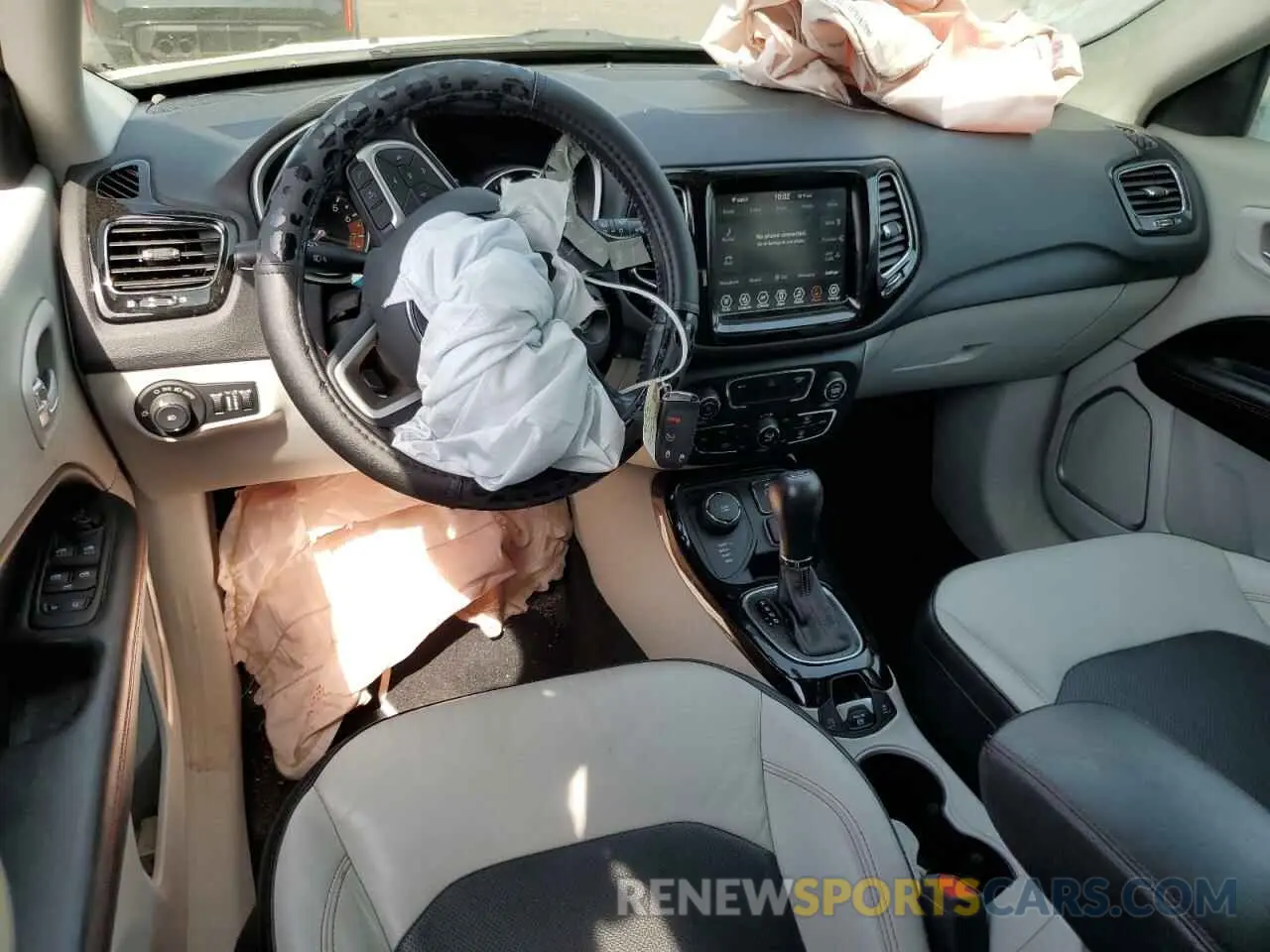 8 Photograph of a damaged car 3C4NJDCB3LT216892 JEEP COMPASS 2020